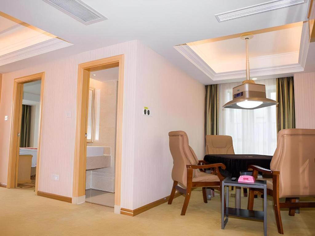 Vienna Classic Hotel Qingyuan Taihe Ancient Cave Scenic Area Buitenkant foto