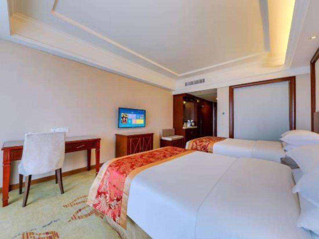 Vienna Classic Hotel Qingyuan Taihe Ancient Cave Scenic Area Buitenkant foto