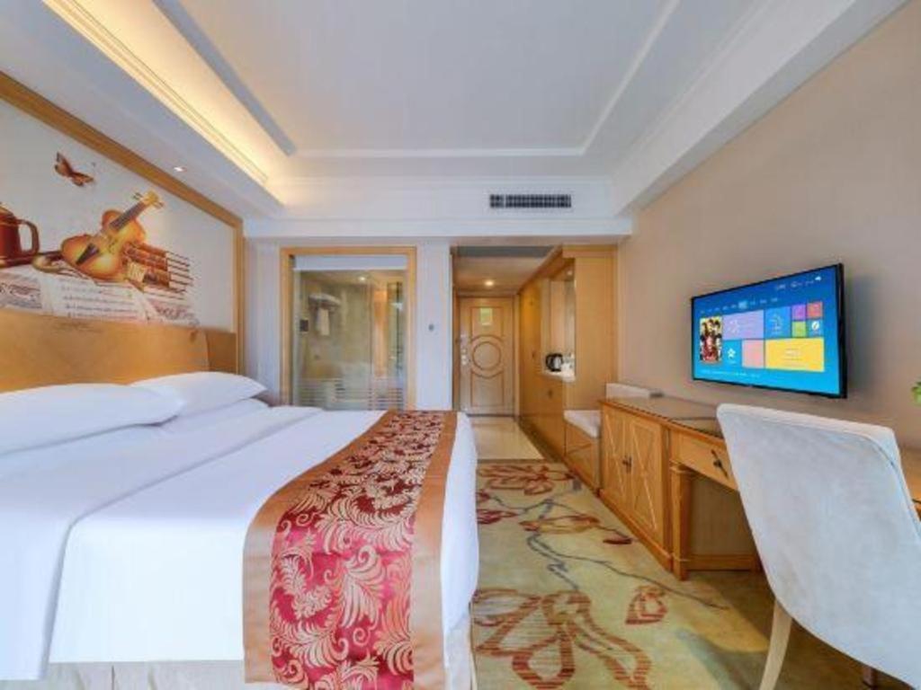 Vienna Classic Hotel Qingyuan Taihe Ancient Cave Scenic Area Buitenkant foto
