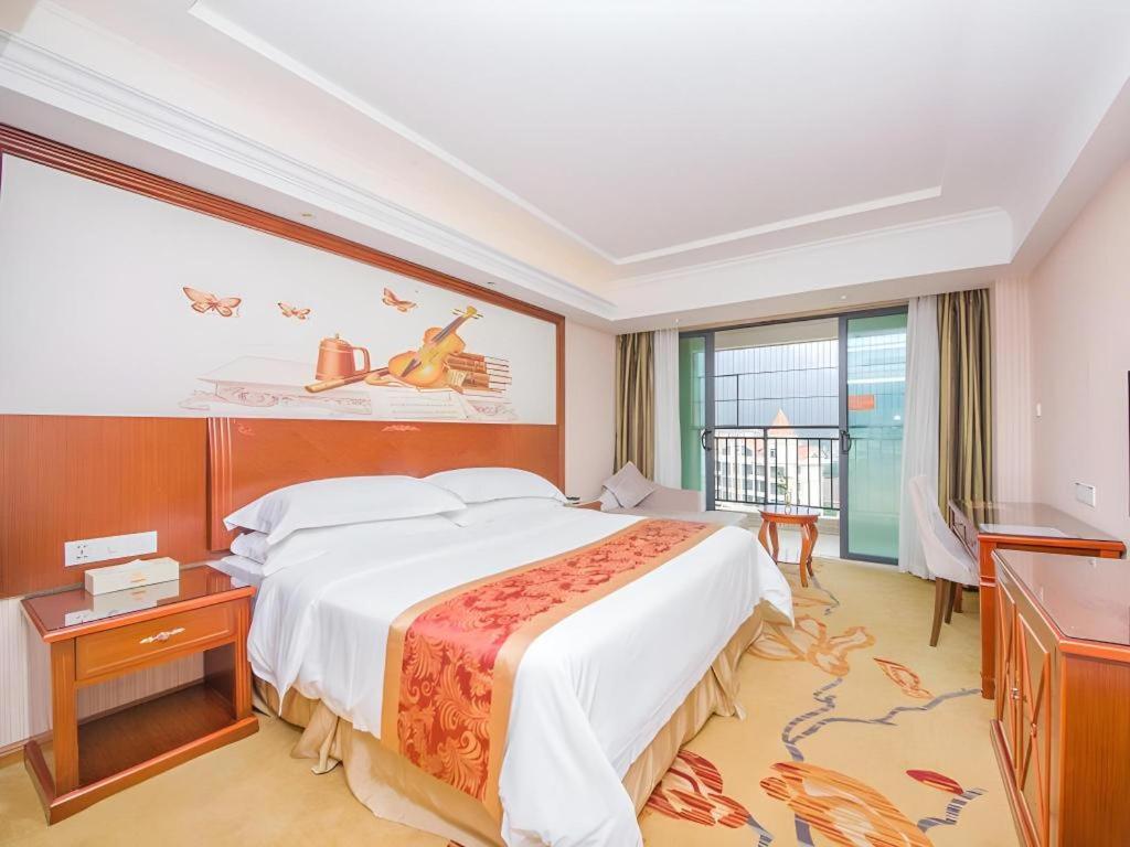 Vienna Classic Hotel Qingyuan Taihe Ancient Cave Scenic Area Buitenkant foto