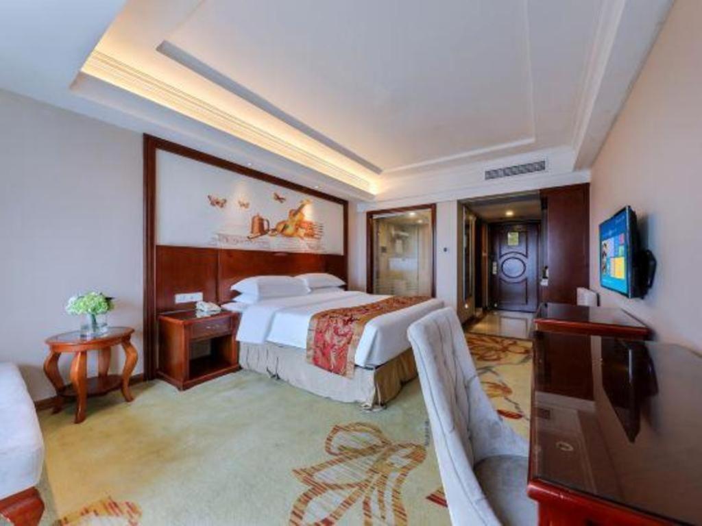 Vienna Classic Hotel Qingyuan Taihe Ancient Cave Scenic Area Buitenkant foto