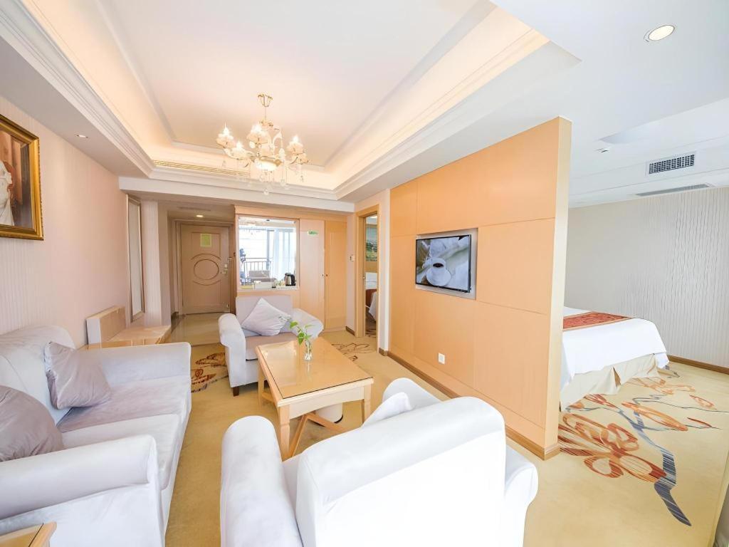 Vienna Classic Hotel Qingyuan Taihe Ancient Cave Scenic Area Buitenkant foto